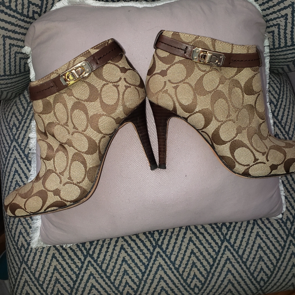 Coach bootie